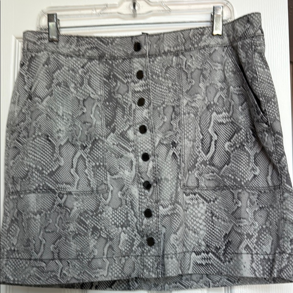 White House Black Market Gray Mini Skirt Night Out